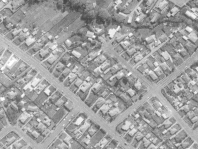 5 Weir Place from the air, 1975-1979