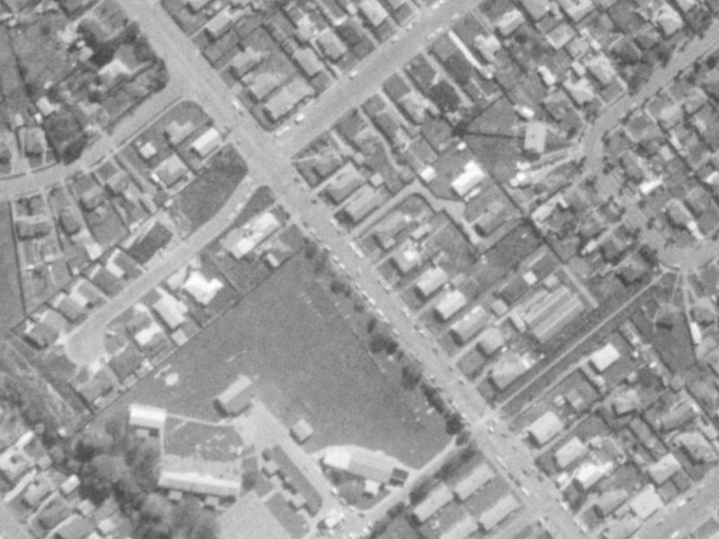 176 Lyttelton Street from the air, 1975-1979