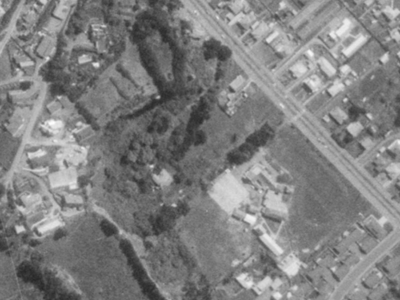 124D Main Road from the air, 1975-1979