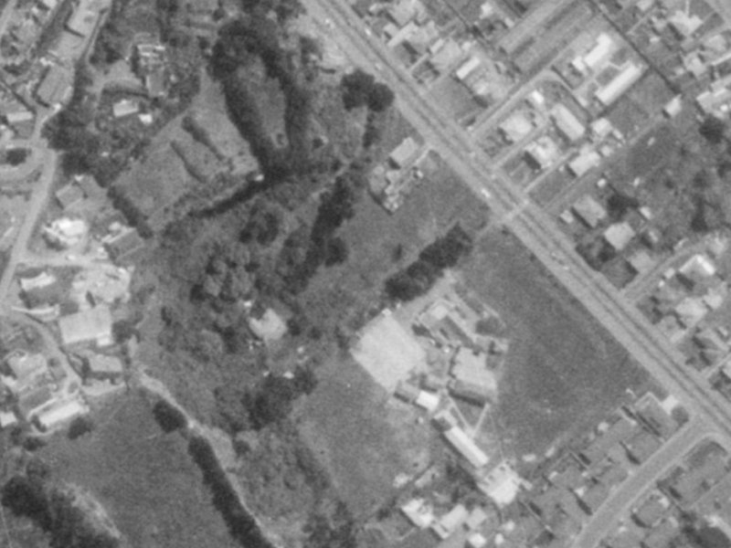 124 Main Road from the air, 1975-1979