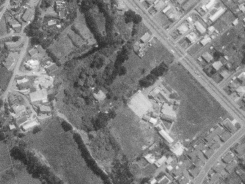 124B Main Road from the air, 1975-1979