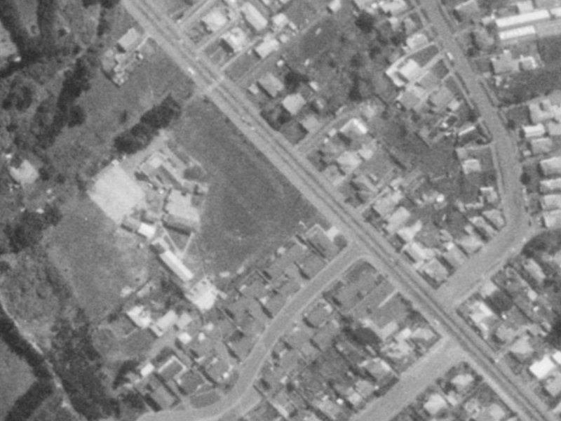 140 Main Road from the air, 1975-1979