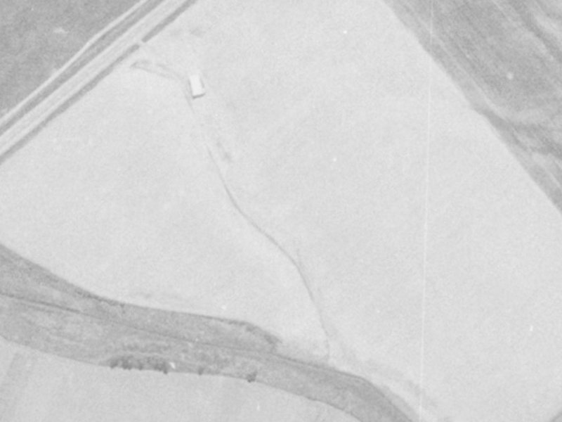 6 Longspur Avenue from the air, 1975-1979