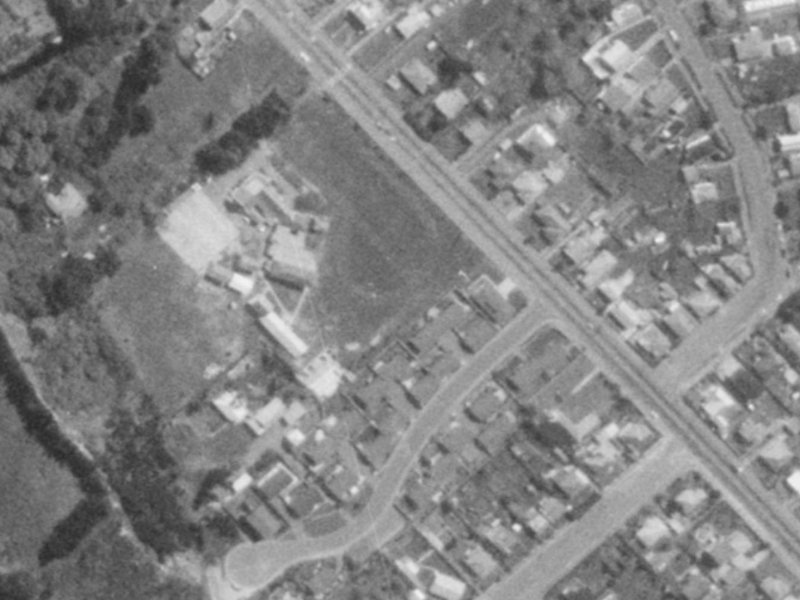 8 Raekura Place from the air, 1975-1979