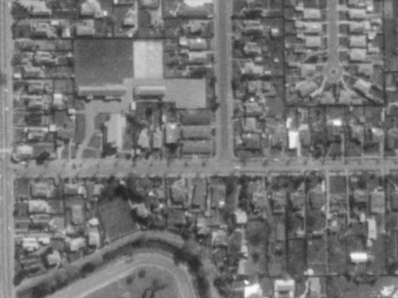 13 Fisher Avenue from the air, 1975-1979
