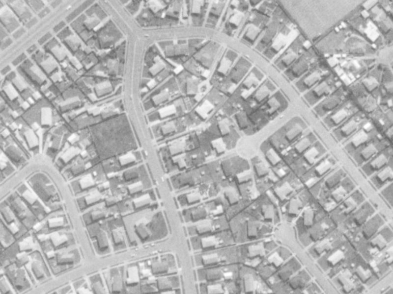 21 Rowley Avenue from the air, 1975-1979
