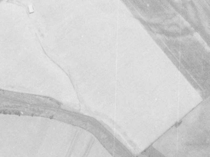 32 Longspur Avenue from the air, 1975-1979