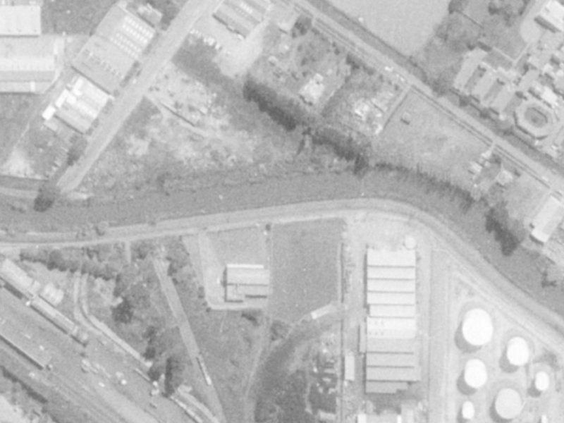 214 Cumnor Terrace from the air, 1975-1979