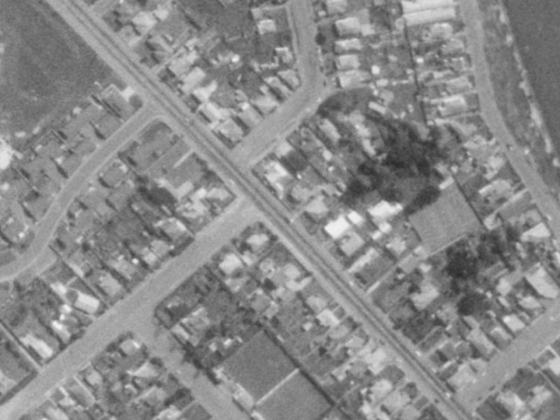 65 Main Road from the air, 1975-1979
