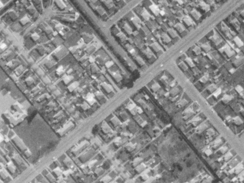 64 Somerfield Street from the air, 1975-1979