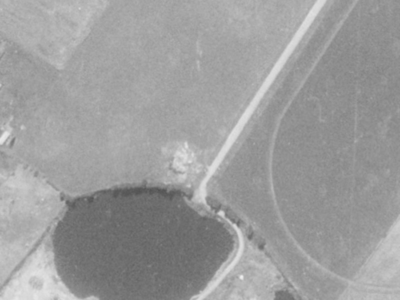 38R Owaka Road from the air, 1975-1979