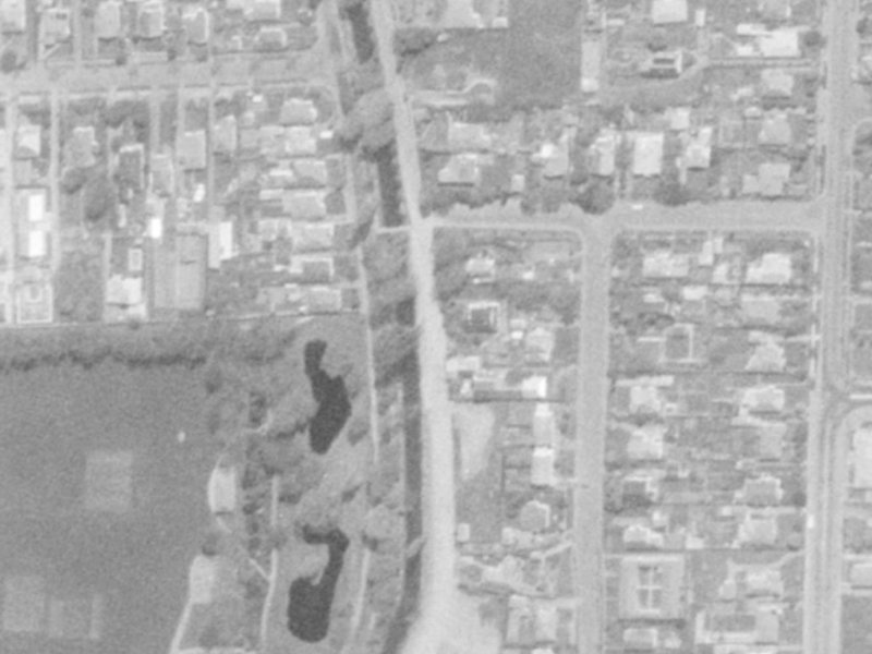 70–76 Palatine Terrace from the air, 1975-1979