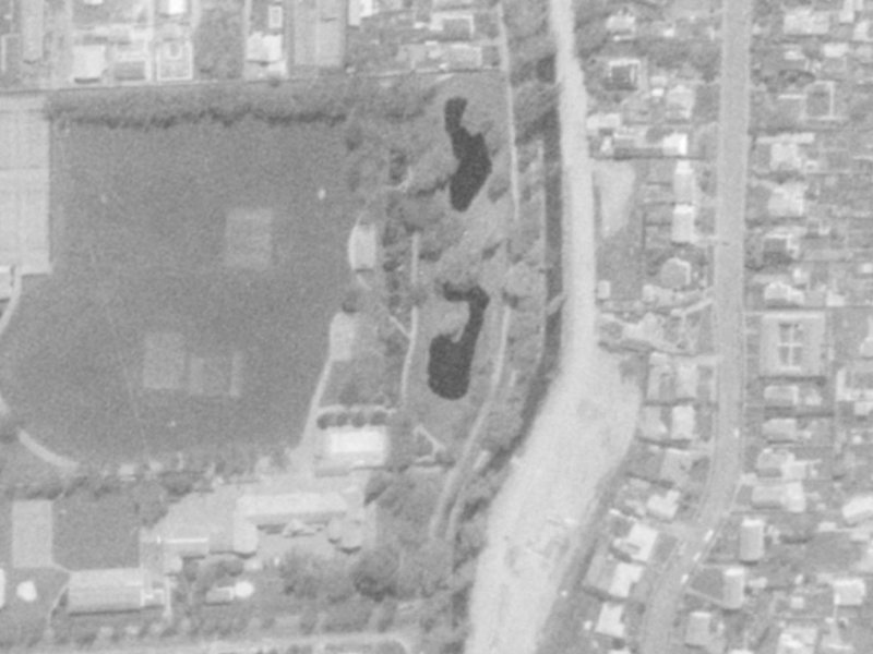 173–205 Eastern Terrace from the air, 1975-1979