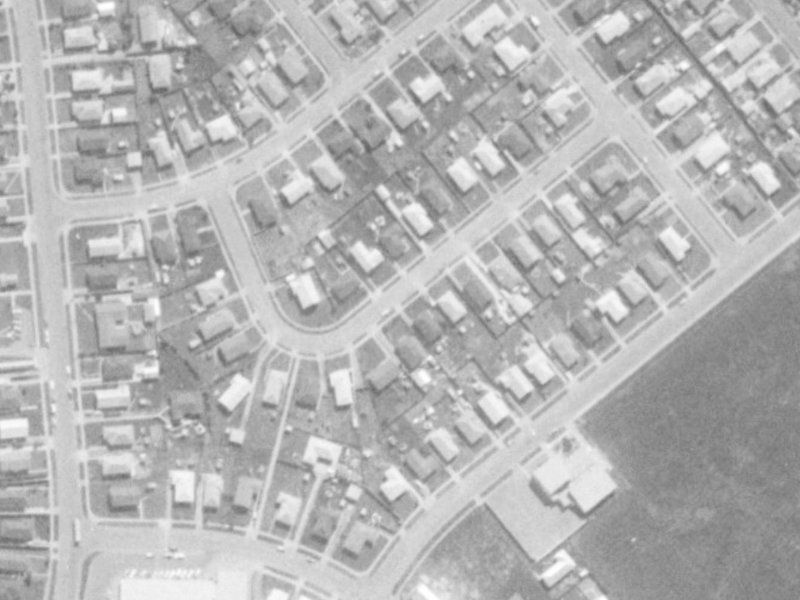 Oleary Street from the air, 1975-1979
