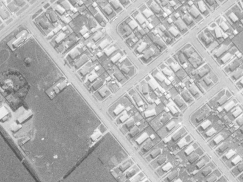 2E Barrowclough Street from the air, 1975-1979
