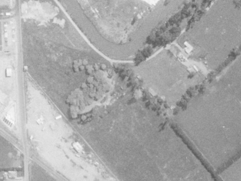 7 Kennaway Road from the air, 1975-1979