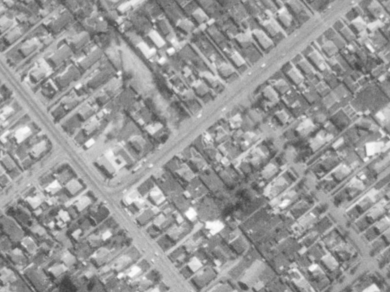 16 Somerfield Street from the air, 1975-1979
