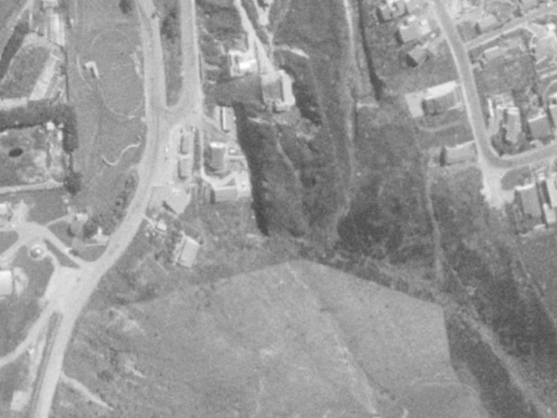 2A Cannon Hill Crescent from the air, 1975-1979