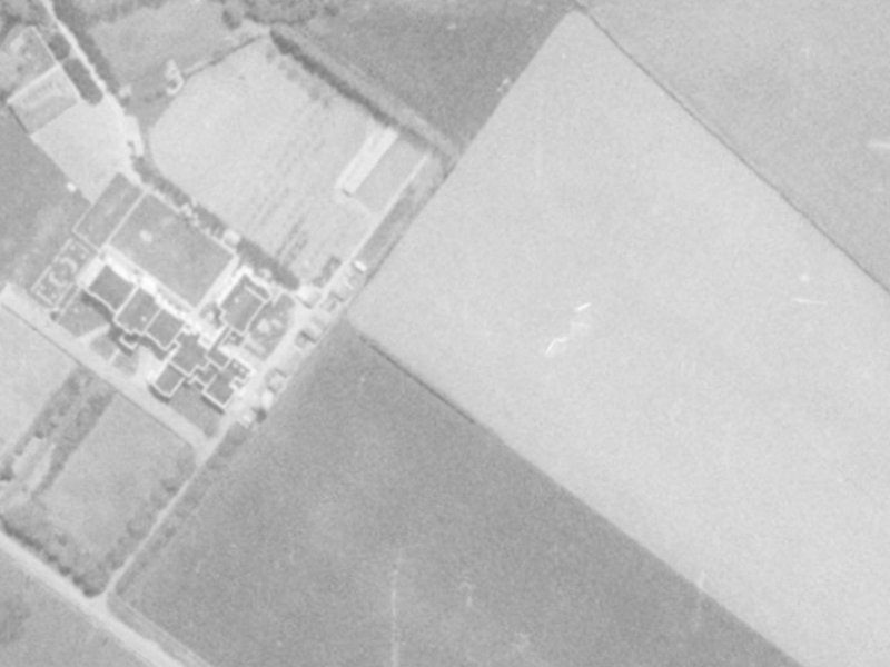 15 Euphrasie Drive from the air, 1975-1979