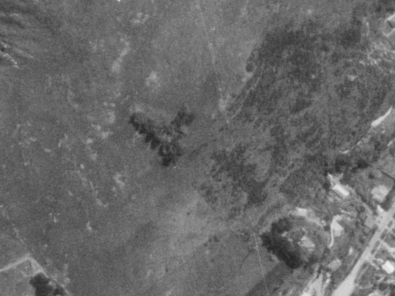 77 Glenstrae Road from the air, 1975-1979