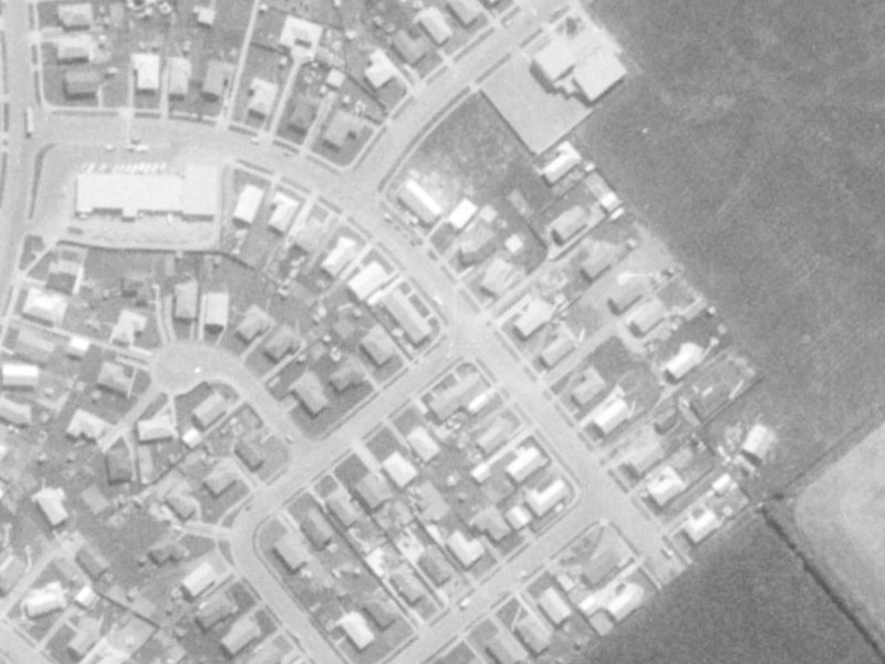 30 McCarthy Street from the air, 1975-1979