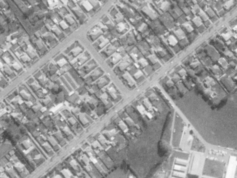 1 Beechworth Avenue from the air, 1975-1979