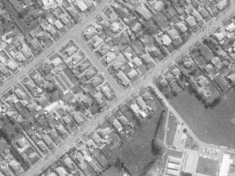2 Beechworth Avenue from the air, 1975-1979
