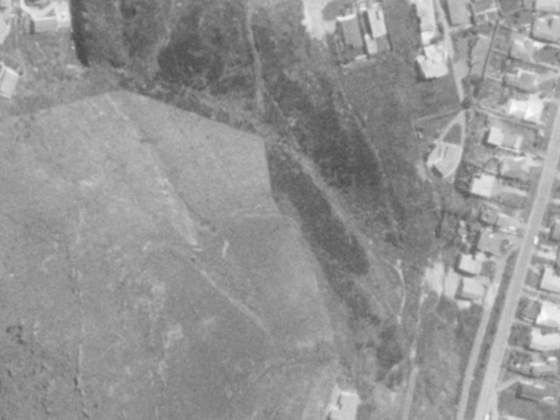 110 Cannon Hill Crescent from the air, 1975-1979