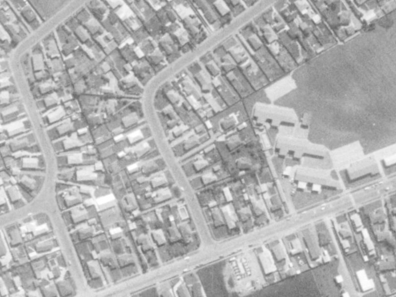 43 Maryhill Avenue from the air, 1975-1979