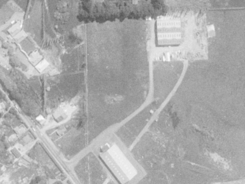 2 Desi Place from the air, 1975-1979