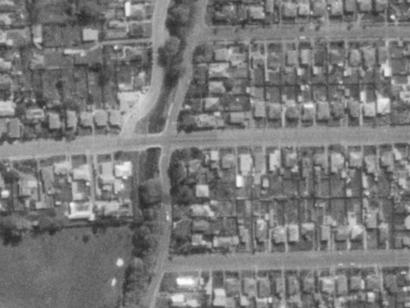 28 Malcolm Avenue from the air, 1975-1979
