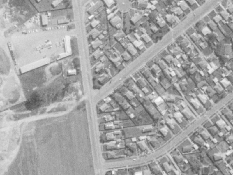 10 Conway Street from the air, 1975-1979