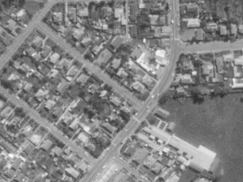 1B 1B from the air, 1975-1979