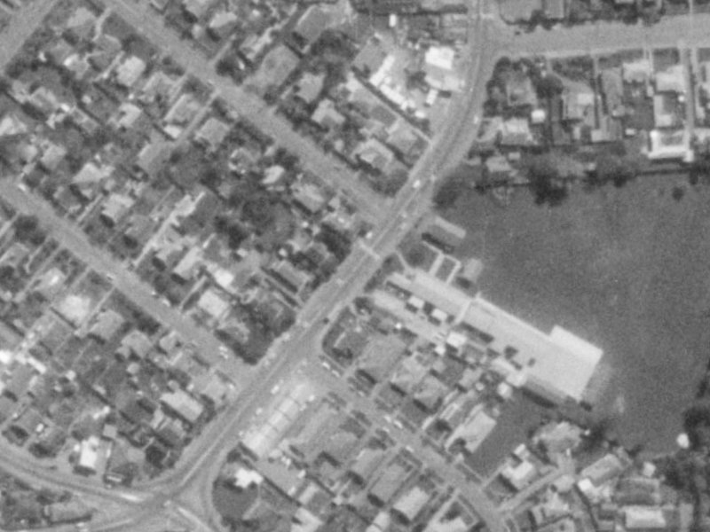 15 Colombo Street from the air, 1975-1979