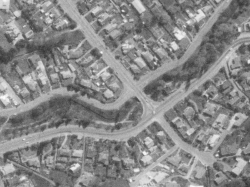 215 Ashgrove Terrace from the air, 1975-1979