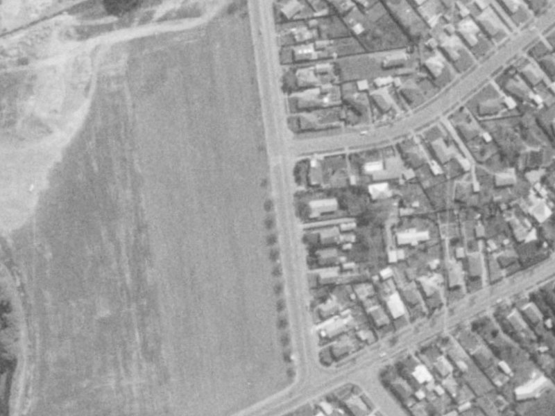 21 Lyttelton Street from the air, 1975-1979