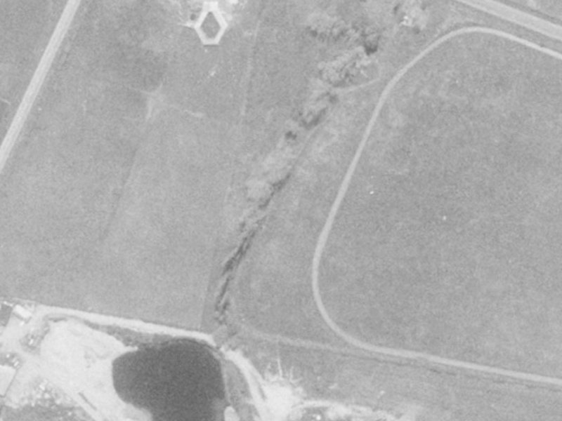 21 Riverton Terrace from the air, 1975-1979