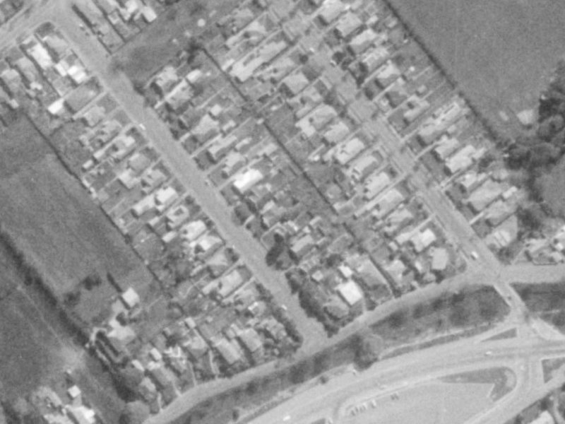 20 Cashmere View Street from the air, 1975-1979