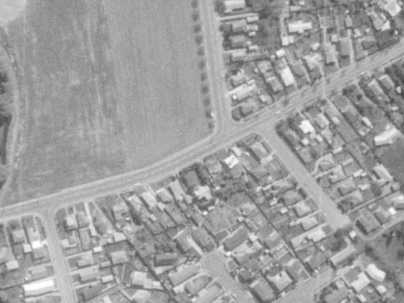 44 Rose Street from the air, 1975-1979