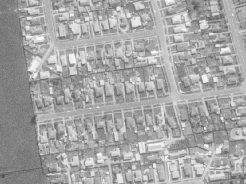 16 Leistrella Road from the air, 1975-1979