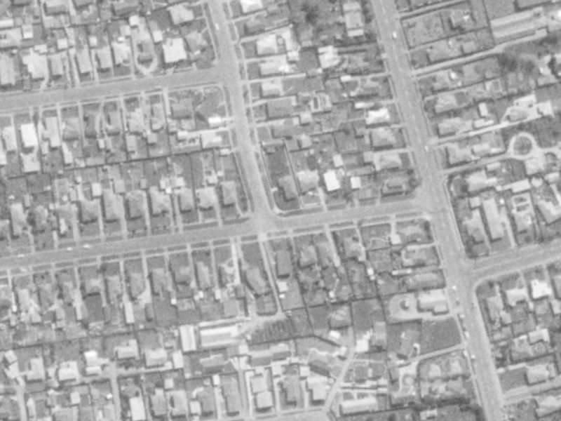 6 Leistrella Road from the air, 1975-1979