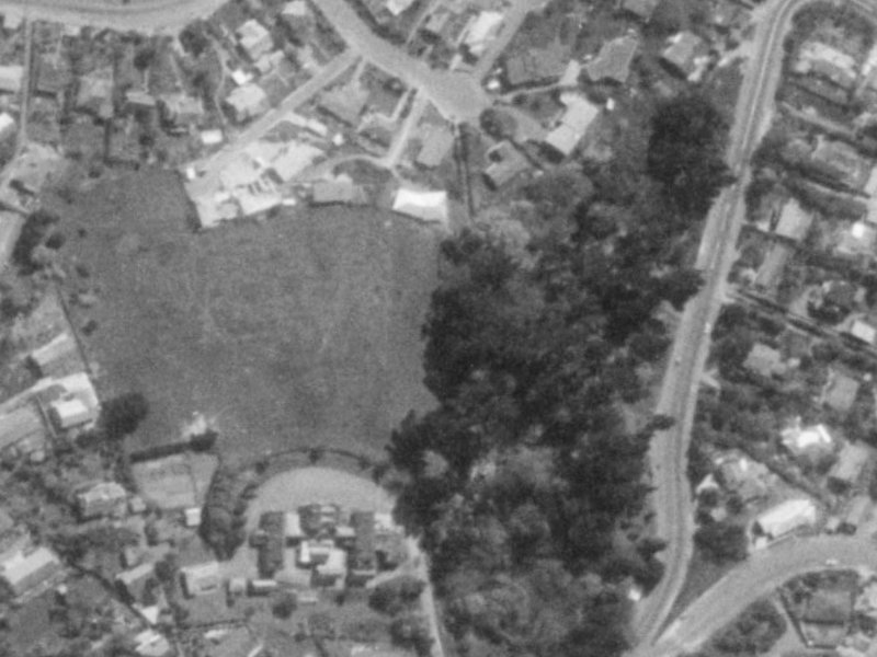 32 Overdale Drive from the air, 1975-1979