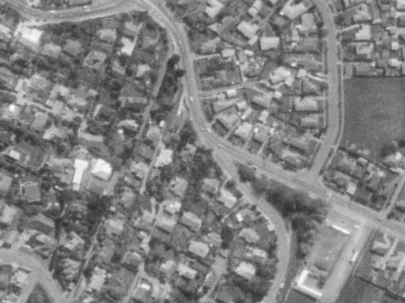 8 Centaurus Road from the air, 1975-1979