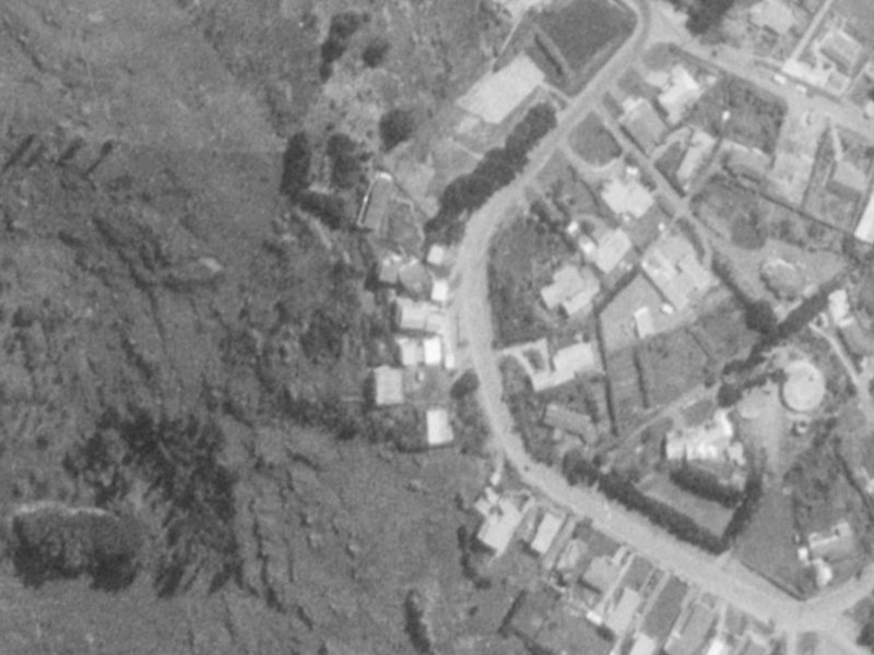 194 Major Hornbrook Road from the air, 1975-1979
