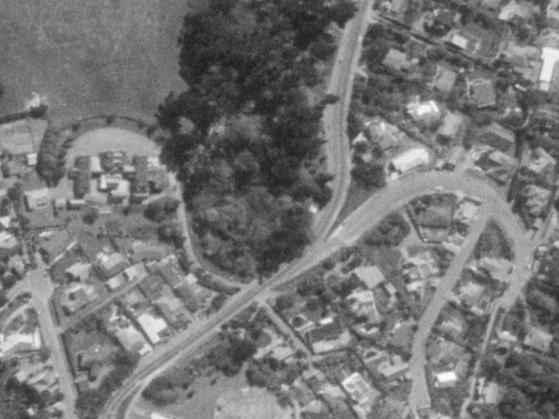 30A Dyers Pass Road from the air, 1975-1979