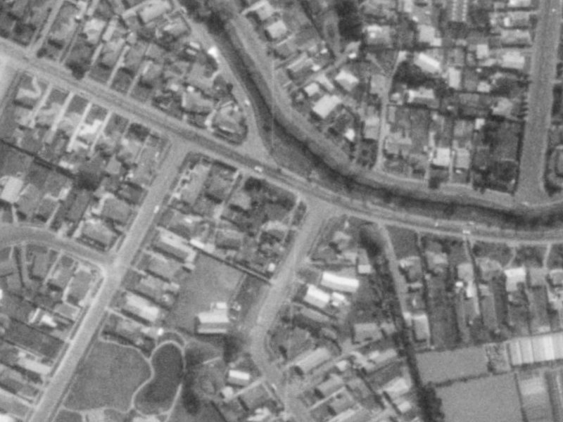 30 Centaurus Road from the air, 1975-1979