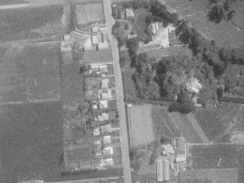 125 Bridle Path Road from the air, 1975-1979