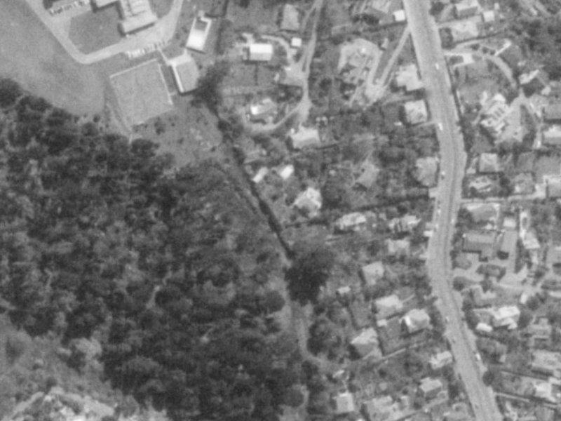 36B Hackthorne Road from the air, 1975-1979
