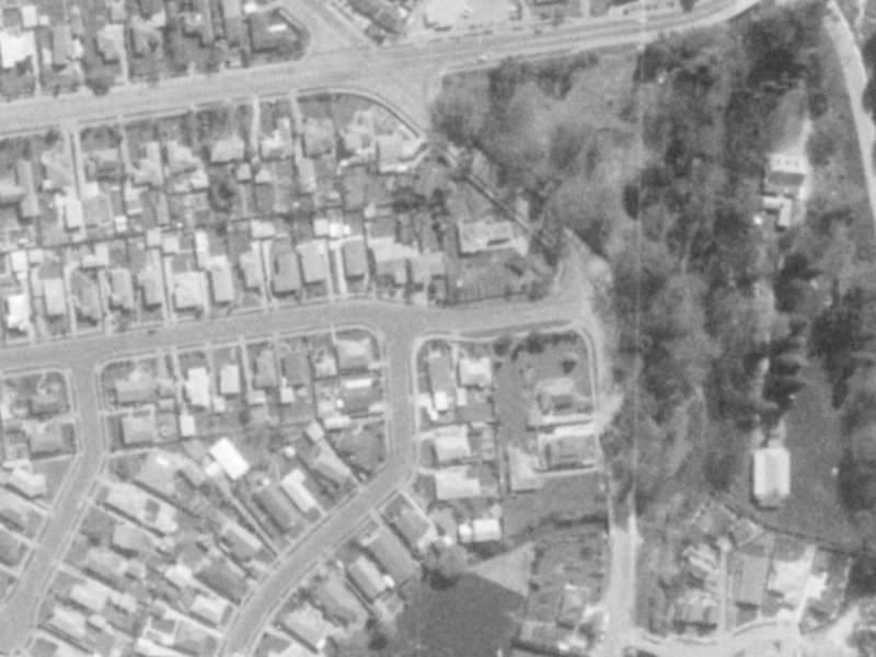 6 Hurunui Street from the air, 1975-1979