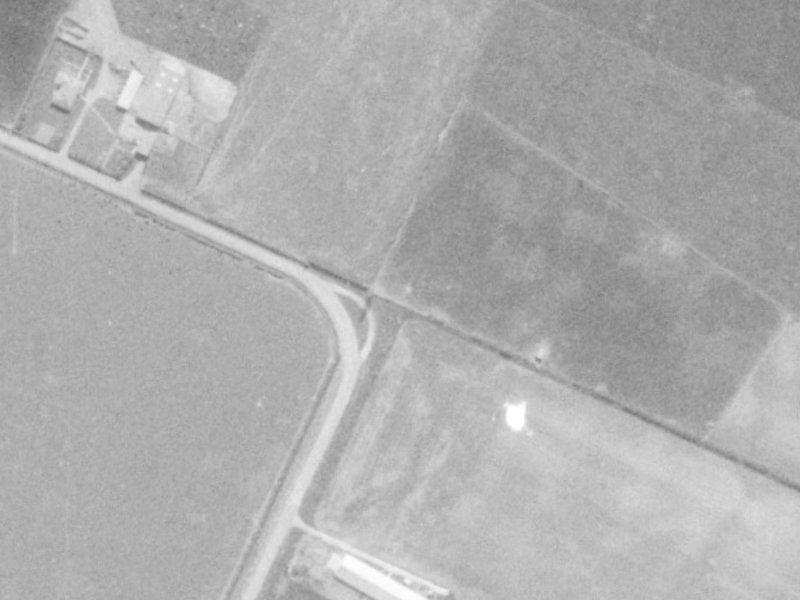 93 Milns Road from the air, 1975-1979